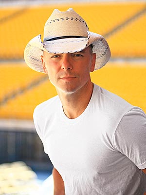Kenny Chesney 2013 tickets SALE Lincoln Financial Field